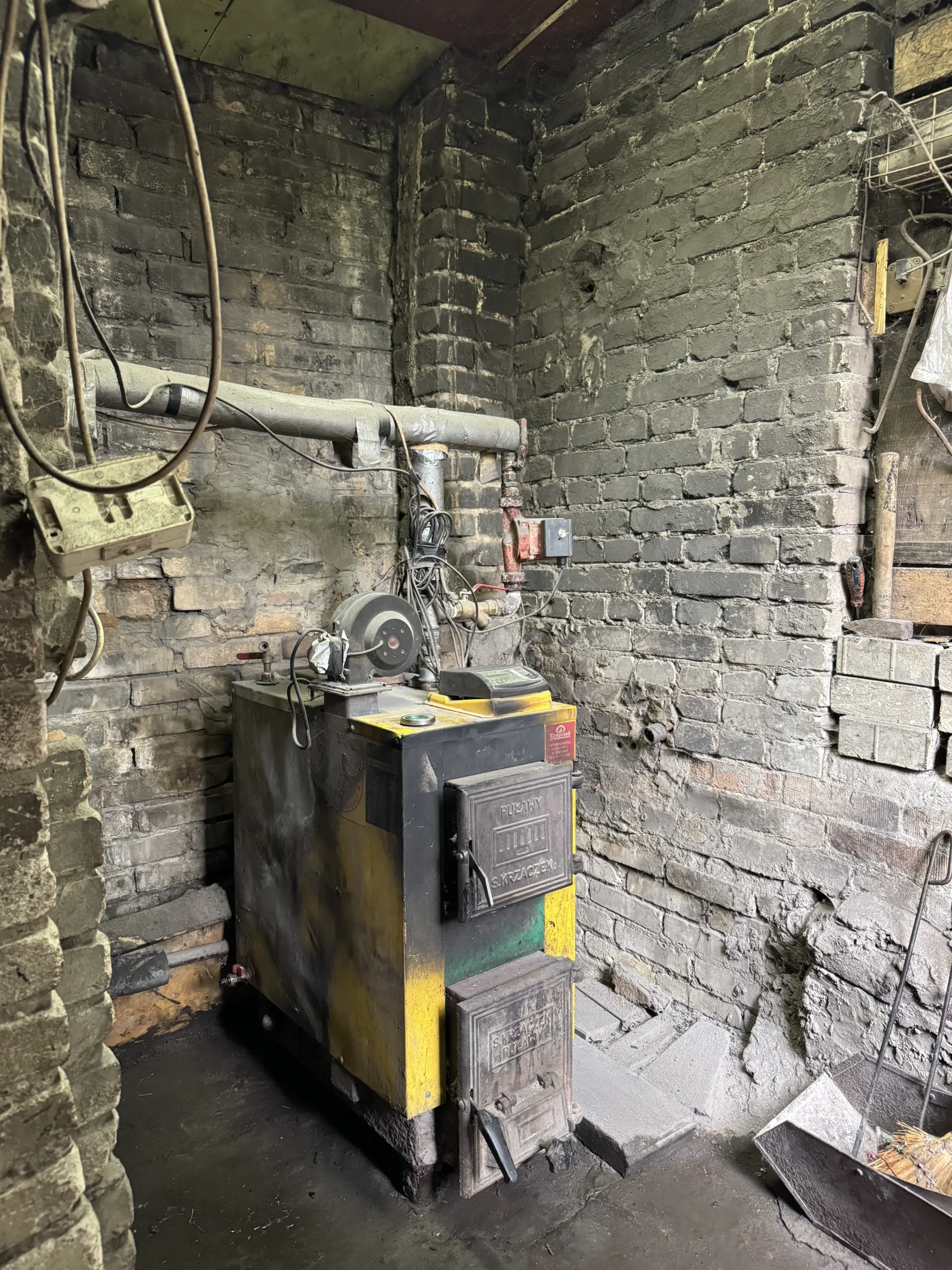 Wymiana kotła zasypowego na nowoczesny na pellet Smartfire 11/130 Lublin Choiny, mała kotłownia - zdjęcie 3